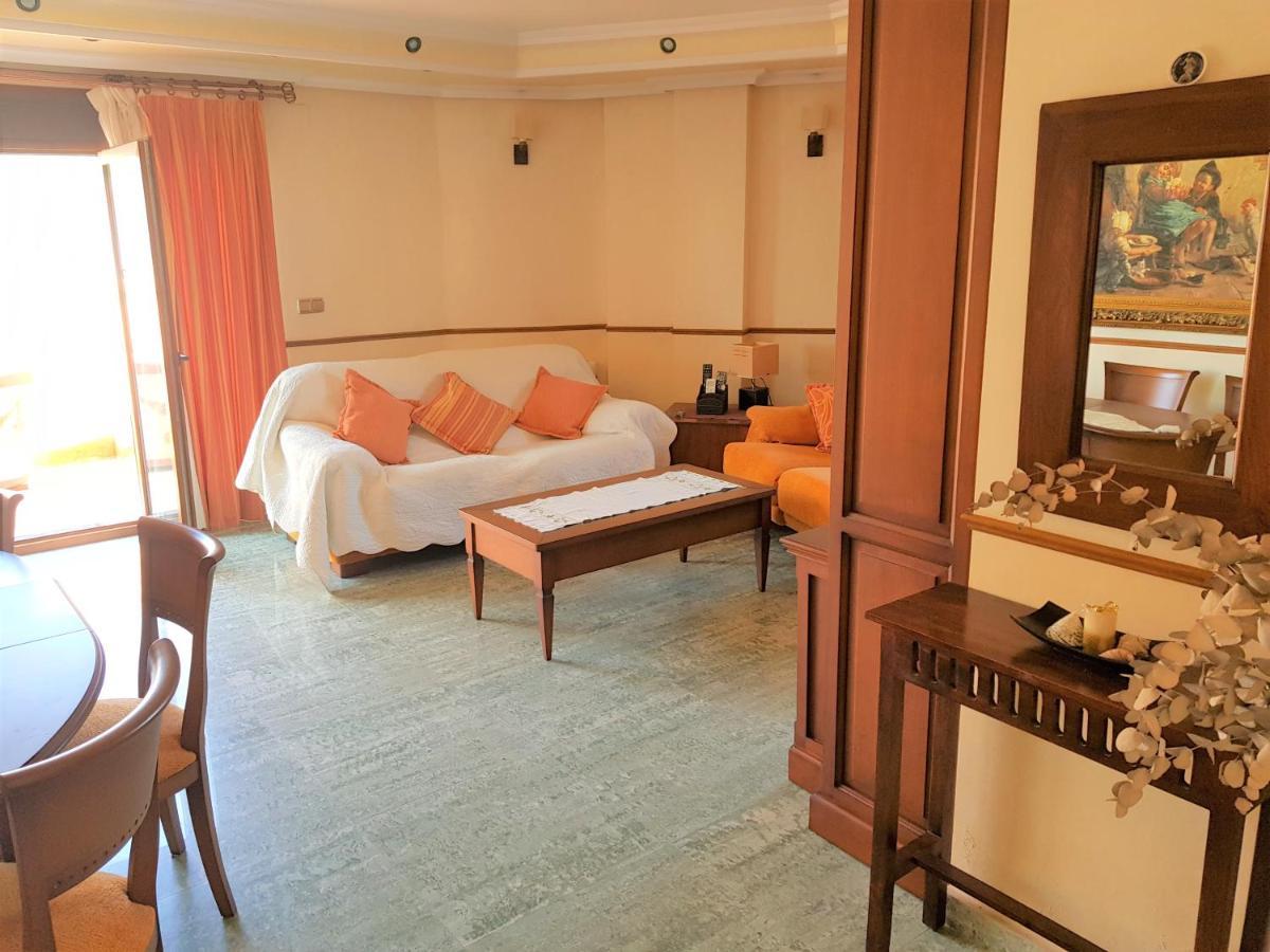 Apartamentos Deluxe San Julian Torrevieja Esterno foto
