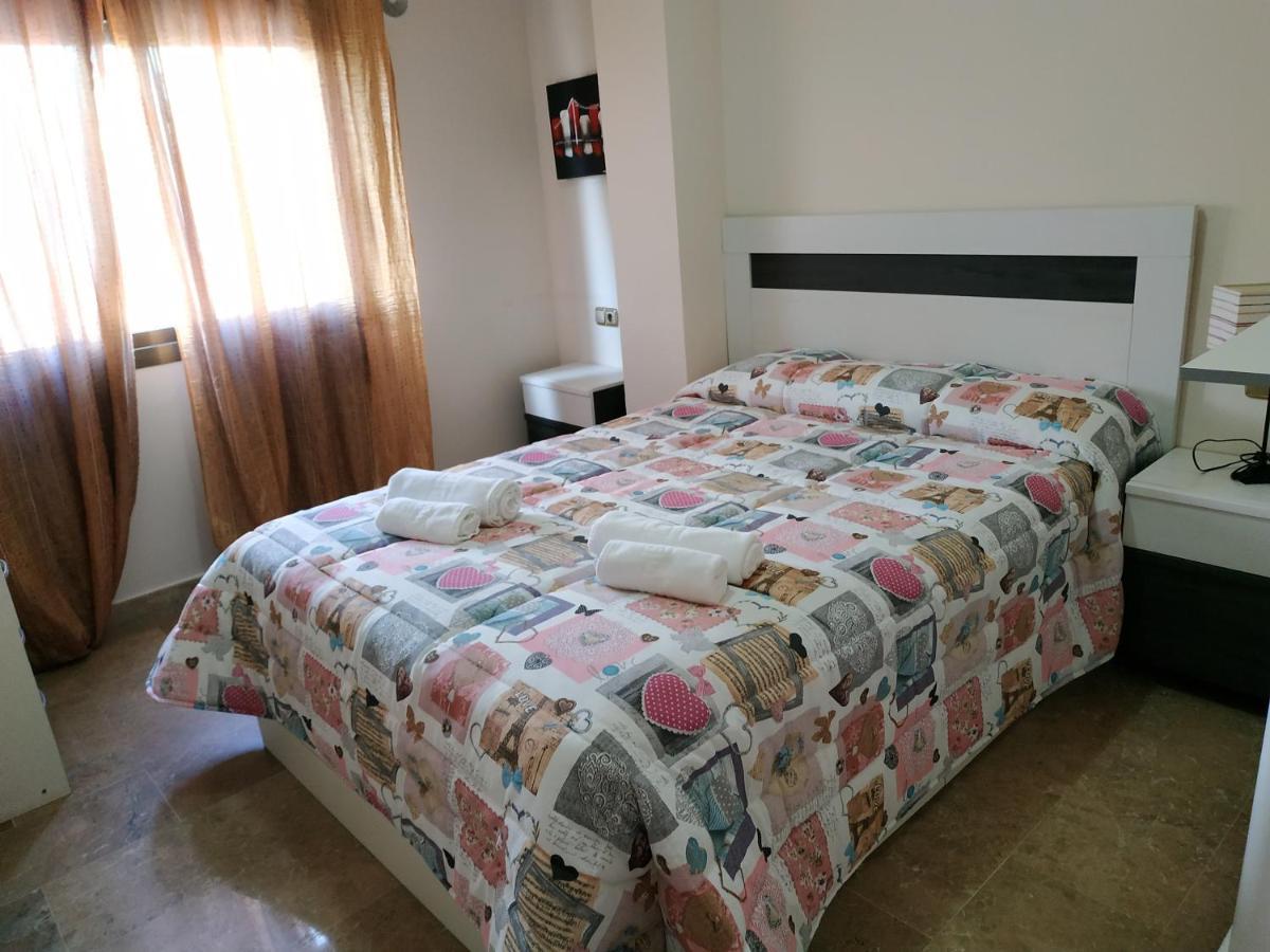 Apartamentos Deluxe San Julian Torrevieja Esterno foto