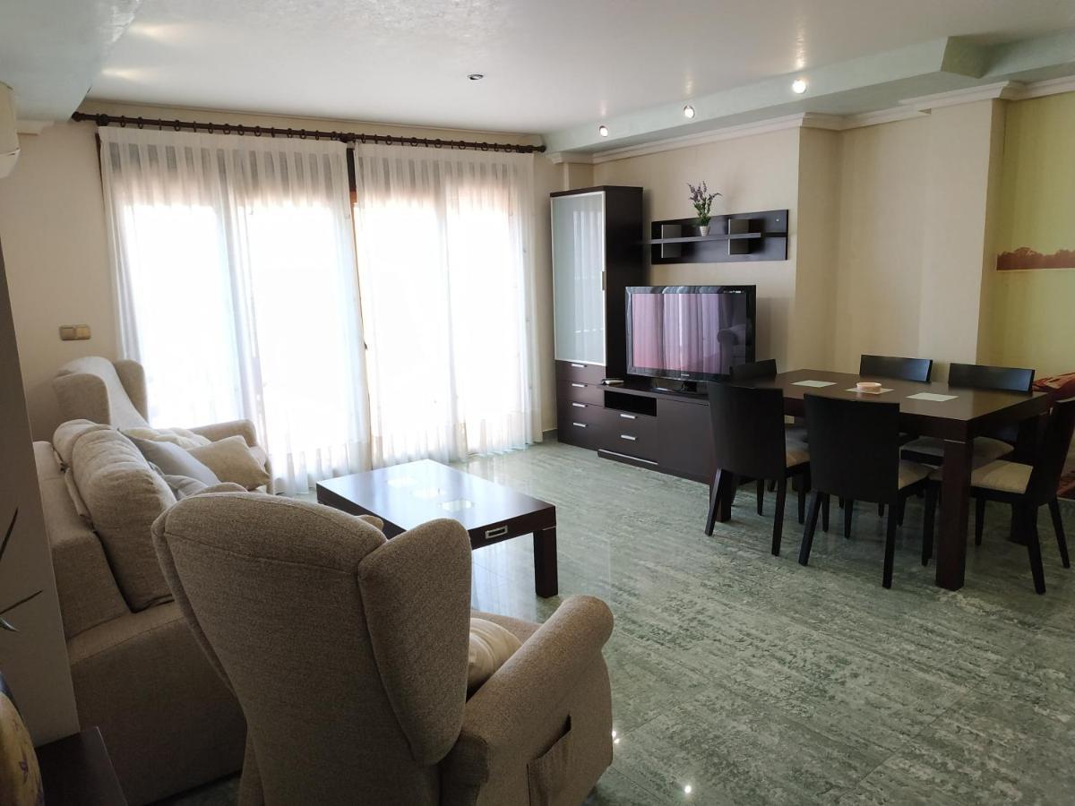 Apartamentos Deluxe San Julian Torrevieja Esterno foto