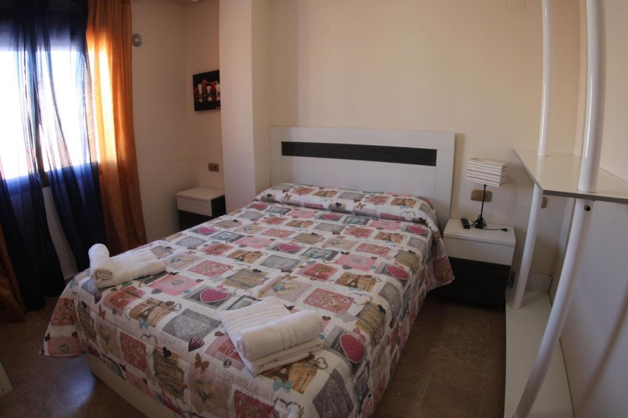 Apartamentos Deluxe San Julian Torrevieja Esterno foto